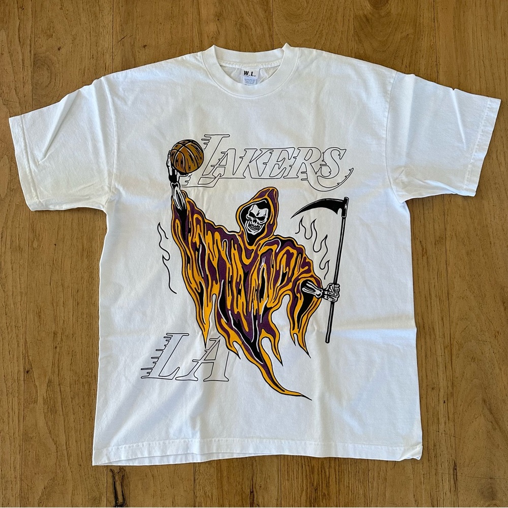 WARREN LOTAS Lakers Graphic Tee